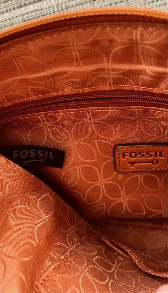 Дамска чанта Fossil оригинал естествена кожа