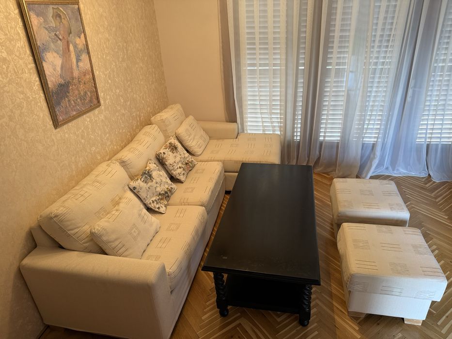 Холна гарнитура (разтегаем диван с 2 табуретки + маса) текстил