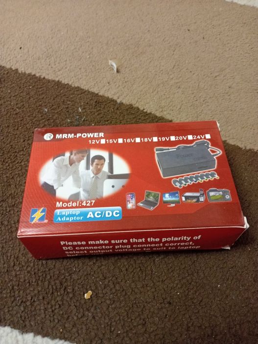 Зарядка для ноутбуков 3шт