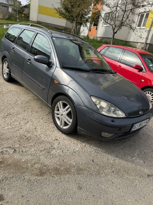 Vând ford focuss