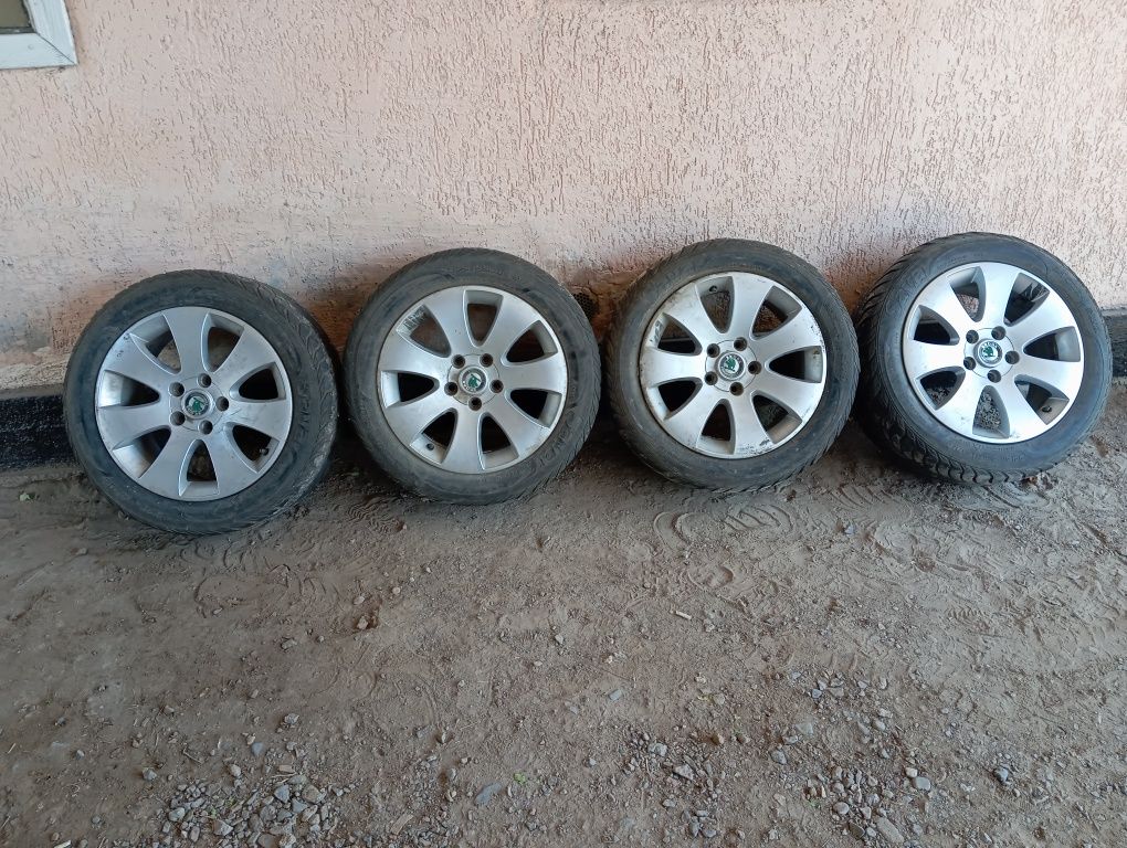 Продам диски  на Шкода
