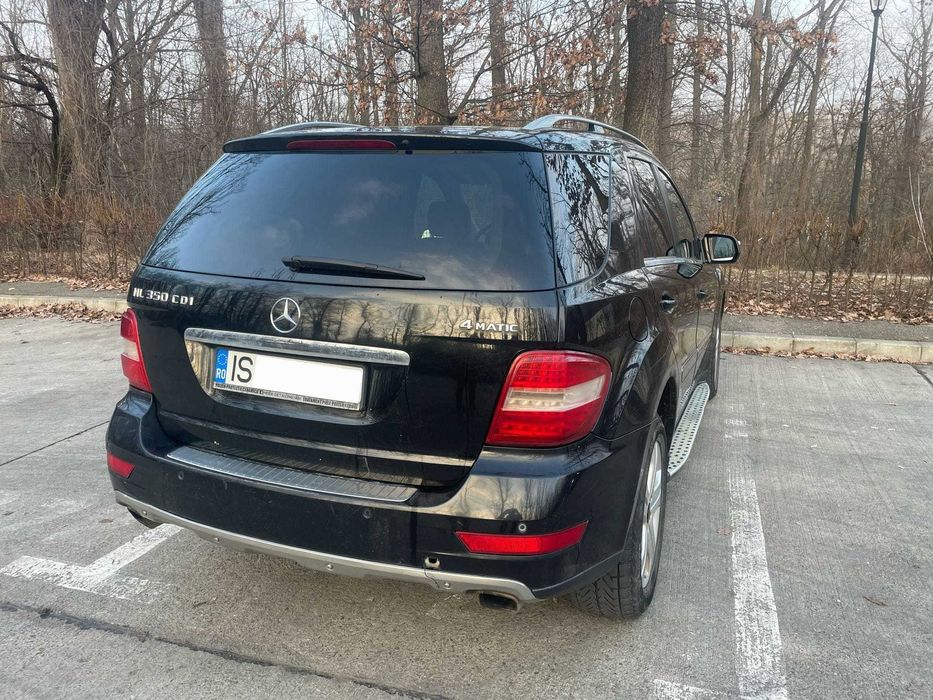 Vand Mercedes-Benz ML 2010
