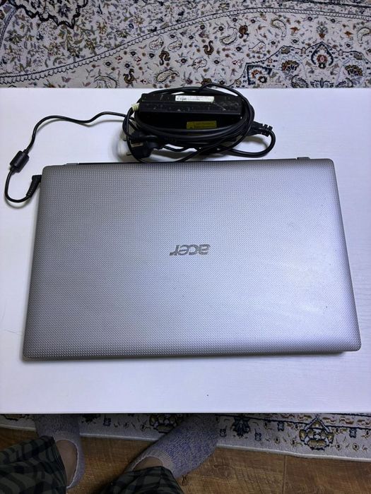 Ноутбук Aser 5741G