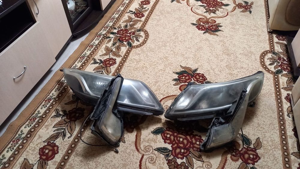 Продам фары стуманками от Киа Рио в рабочем состоянии. Цена 30000тыся