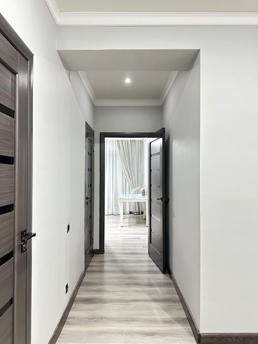 Продам 3 комн. кв Батыс 2