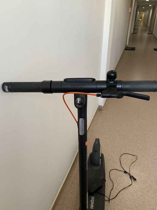 Ninebot E2 pro (inca la garanție)