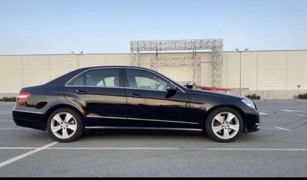 Mercedes E250 4Matic Panorama