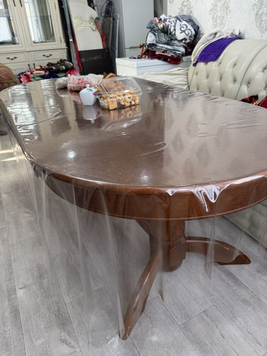 Продаётся стол! Срочна!