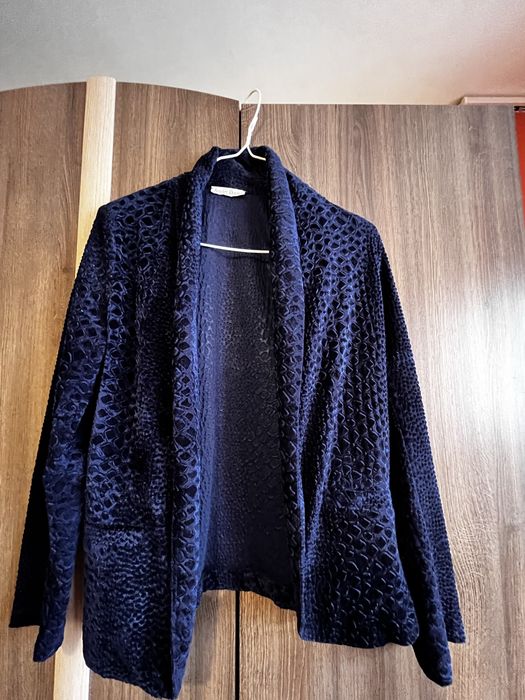 Дамско сако - S размер