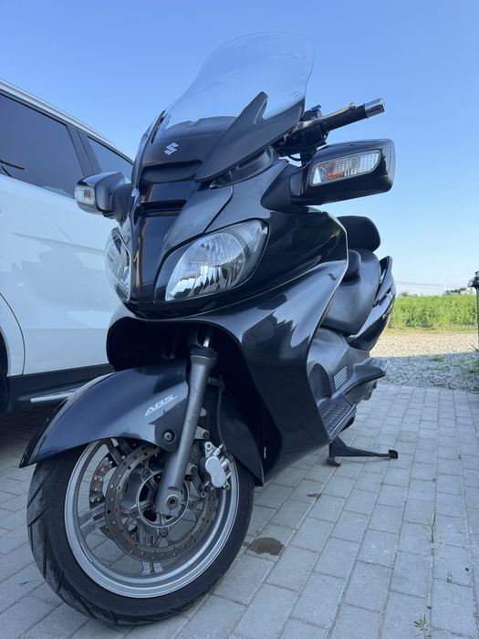 Suzuki Burgman 650