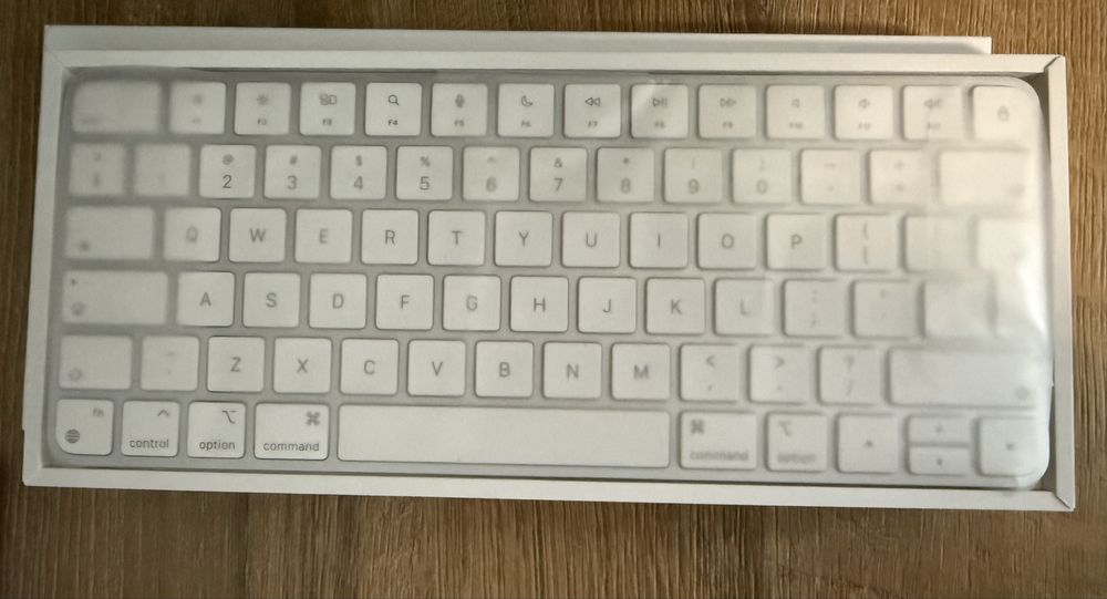 Tastatura Apple Magic