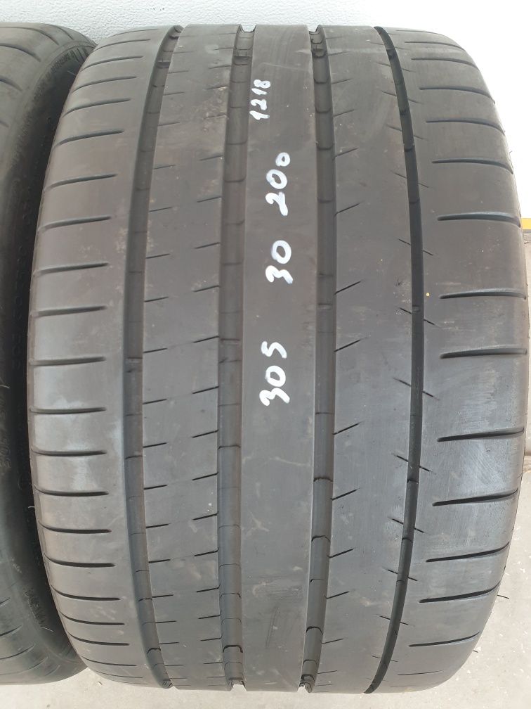 Летни гуми 2 броя MICHELIN Pilot Super Sport 305 30 R20 дот 1218