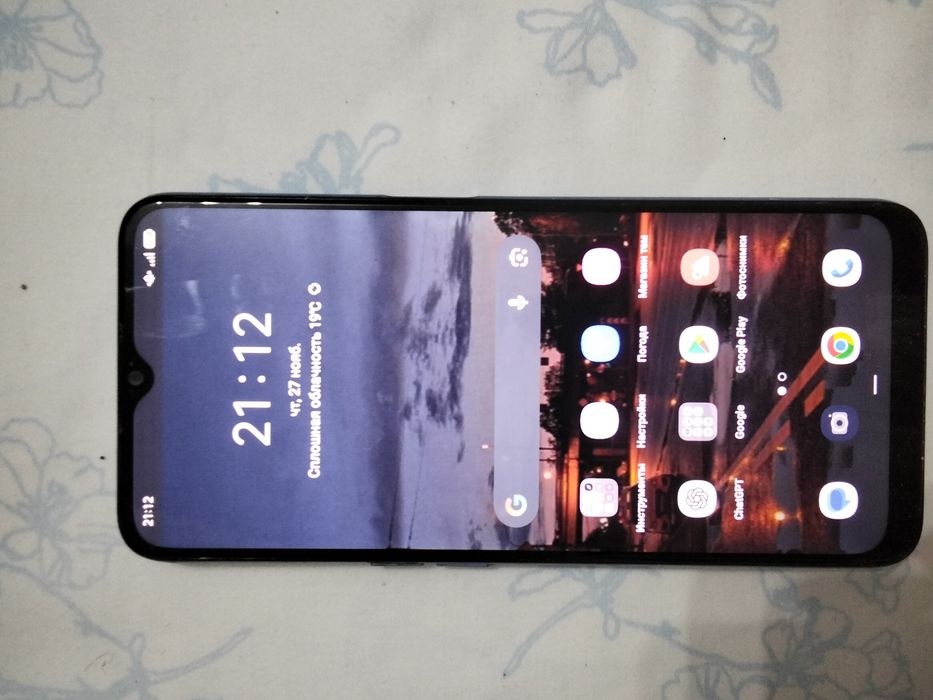 Oppo A16 телефон