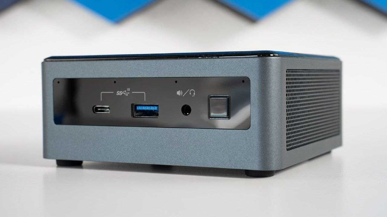 Мини-ПК Intel NUC8i5 (16/512 GB) – Windows и MacOS в одной коробке!