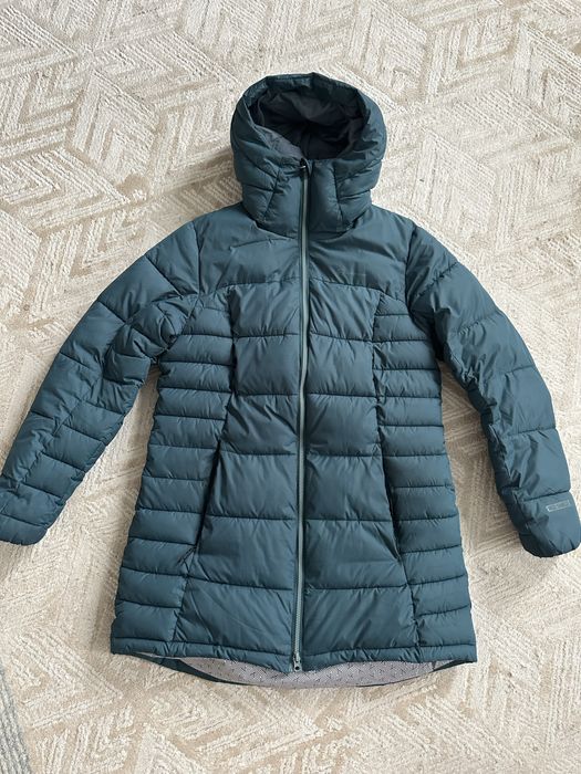 Продам женскую зимнюю куртку