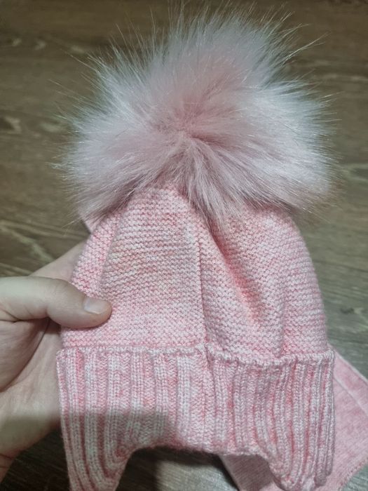 Новорождённых Шапка +шарф комплект зимний Очен тёплый 
 2-3мартача кий