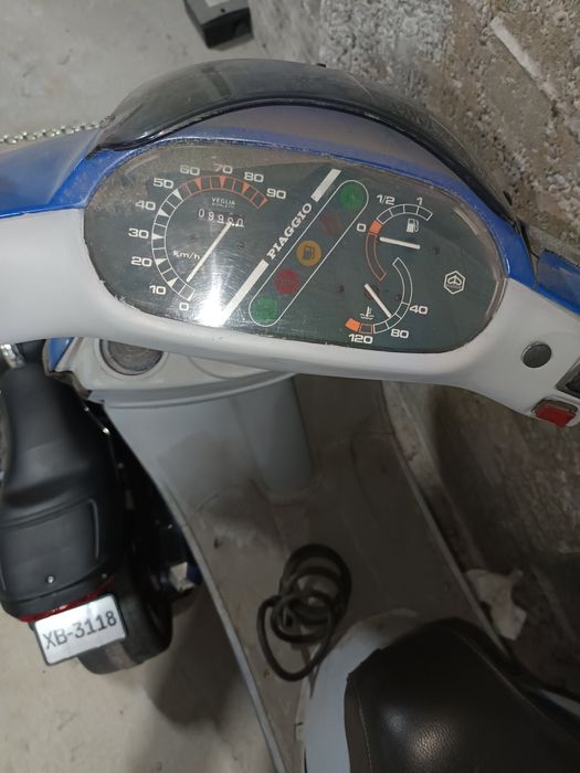 Scuter Piaggio Quartz