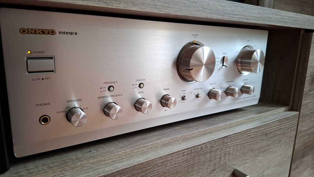 ONKYO INTEGRA componente linie clasa superioara