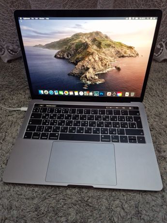 Продам  MacBook Pro 13'3 2019 нового состояния