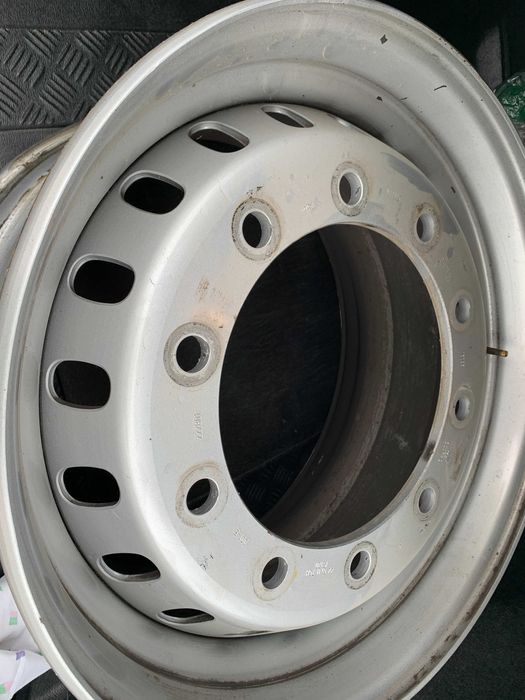 Jenti otel pt Schmitz Krone  Kogel Volvo Mercedes Daf Renault Scania