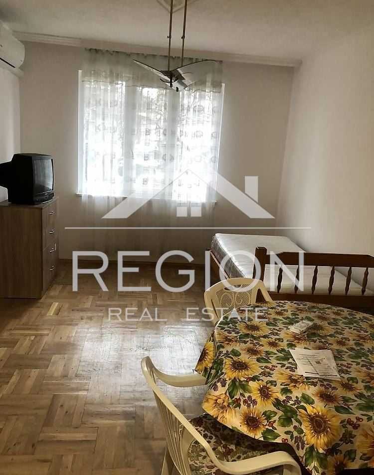 Дава се под наем Двустаен апартамент в Варна, Зимно кино Тракия - 55 кв.м за 382.5 € - Снимка #3