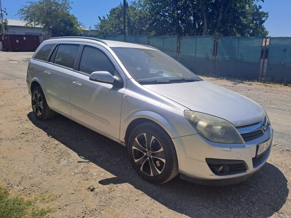 Opel astra h 1.9 diesel 2007  800euro