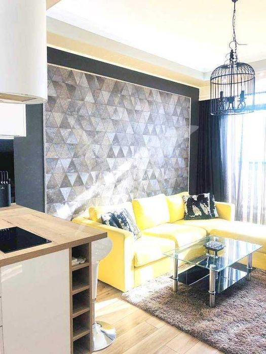 Продава се Двустаен апартамент в Бургас, Зорница - 65 кв.м за 3047 €/кв.м - Снимка #2