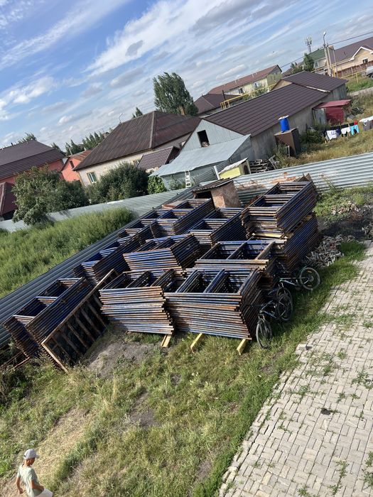 Леса строительные апалубки балки струбцина