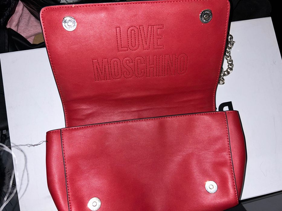 Чанта Moschino LOVE