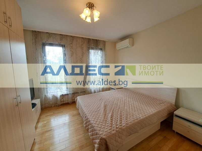 Продава се Двустаен апартамент в София, Изток - 59 кв.м за 4153 €/кв.м - Снимка #1