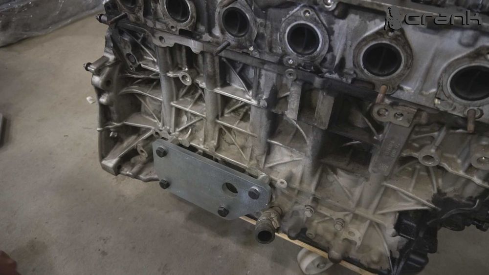 Стойка за двигатели BMW N57