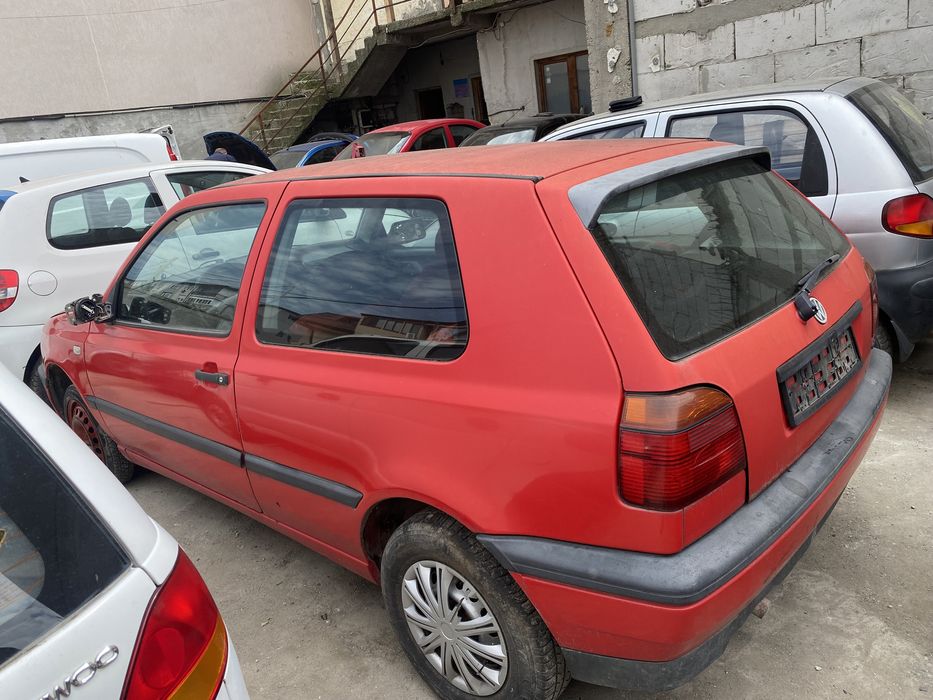 Capota bara far aripa haion stop usa trager oglinda motor Vw golf 3