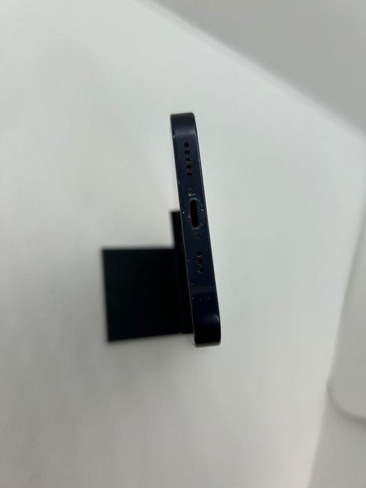 Telefon mobil Apple iPhone 12, 64GB, 5G, Black, 7% baterie -P-