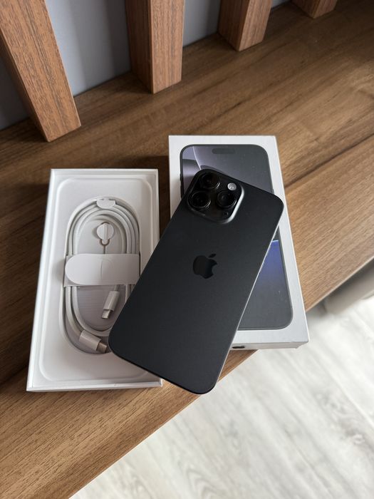 Iphone 16 Pro Max - Black Titanium