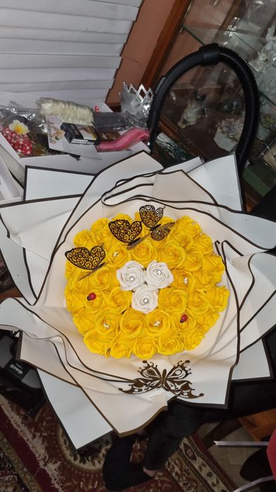Buchete de trandafiri din săpun