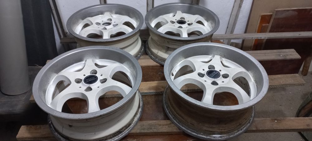 Литые диски R 15 ,  4 на 100