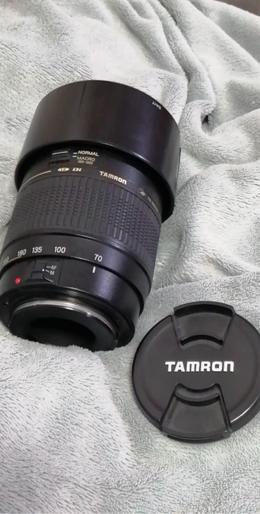 TAMRON 70-300mm F/4-5.6 Di Tele-Macro (1:2) за  Canon