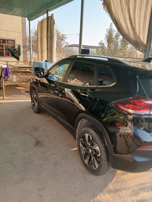 Tracker 2 xolati kraskasi toptoza. Yurgani 7540 km 2023. Xarajati yuq