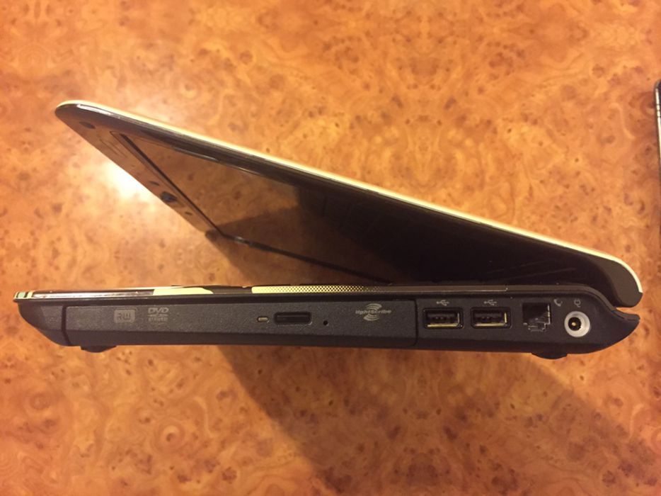 Laptop HP Pavilion dv2700 Artist Edition