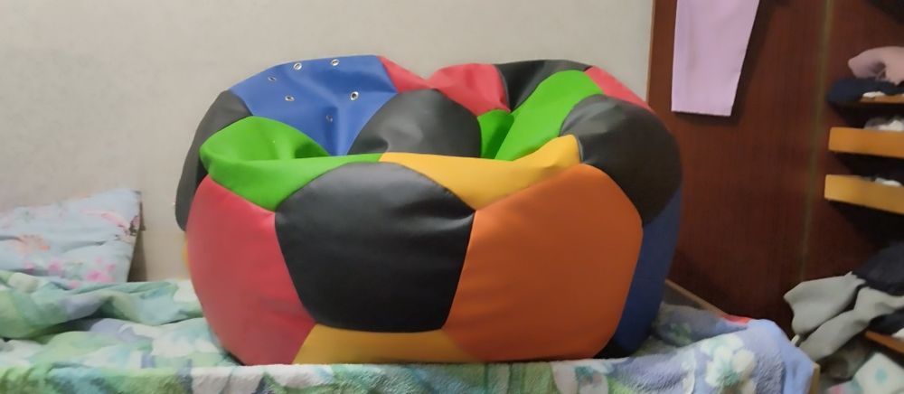 Продам пуфиг в хорошем  качестве