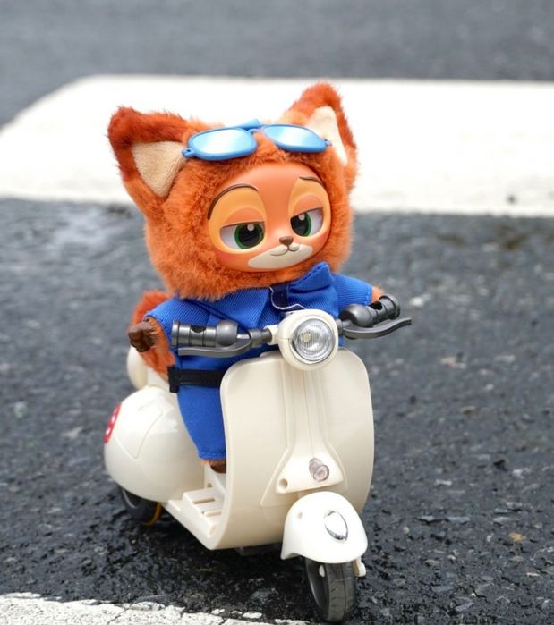 Блайнд бокс персонажи Зверополиса, Zootopia оригинал от Miniso