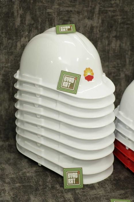 Печать на касках. Принт на касках. Брендирование касок.