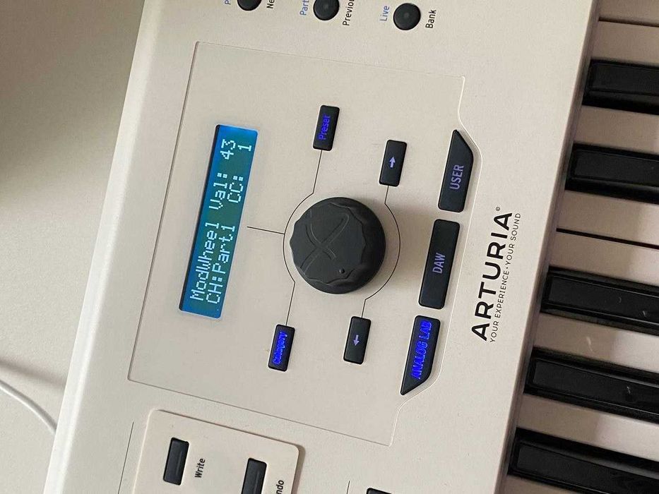 Arturia KeyLab49 MK2 midi usb white