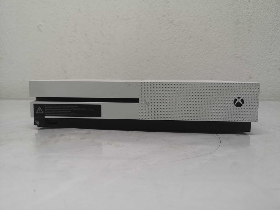 Конзола - Xbox one S / 500 G X4