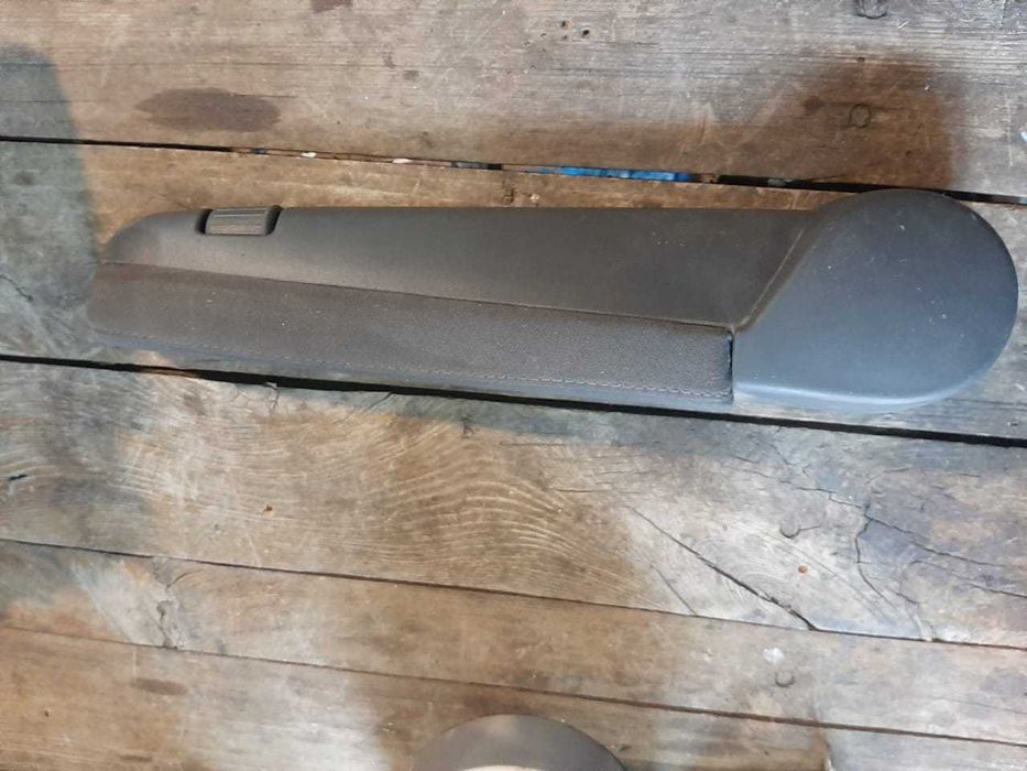 Подлокотник кресла фольксваген т5