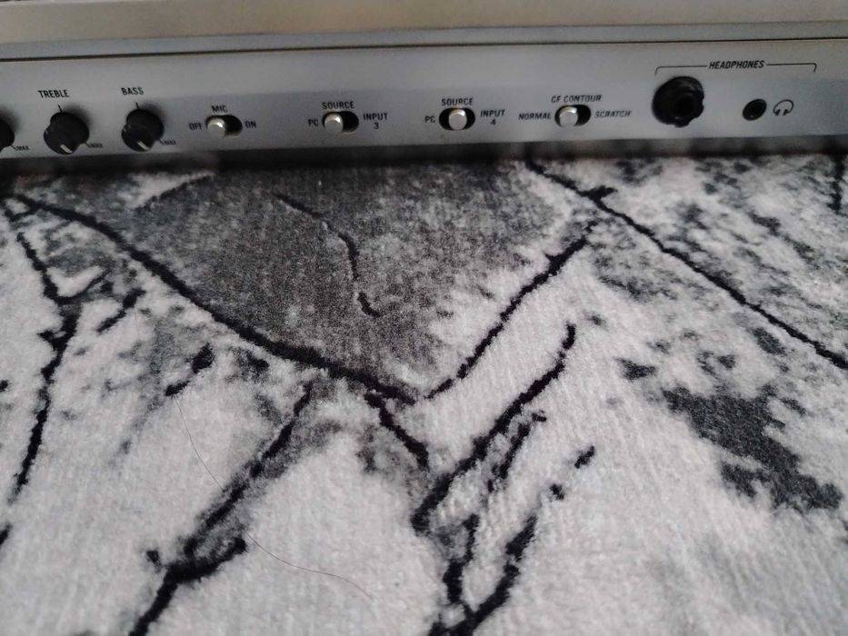 Конзола Numark N4