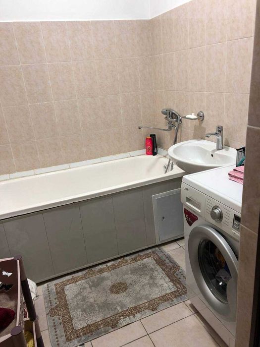 СРОЧНОЕ Сдаётся кв 4-я станция метро 3/3/7 ро-н Янгихаёт-9 кв 977*