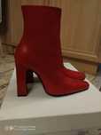 Balenciaga - бели 37,5 номер и червени 38,5 номер ! Оригин