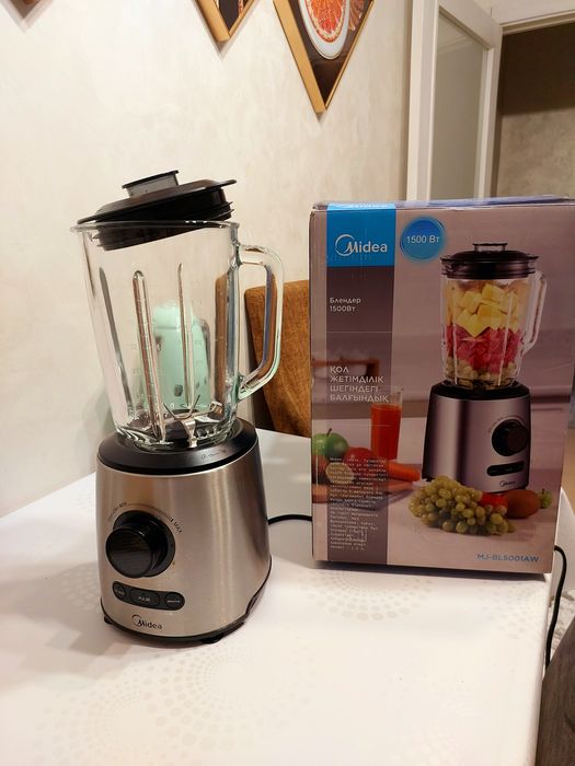 Блендер Midea продаю