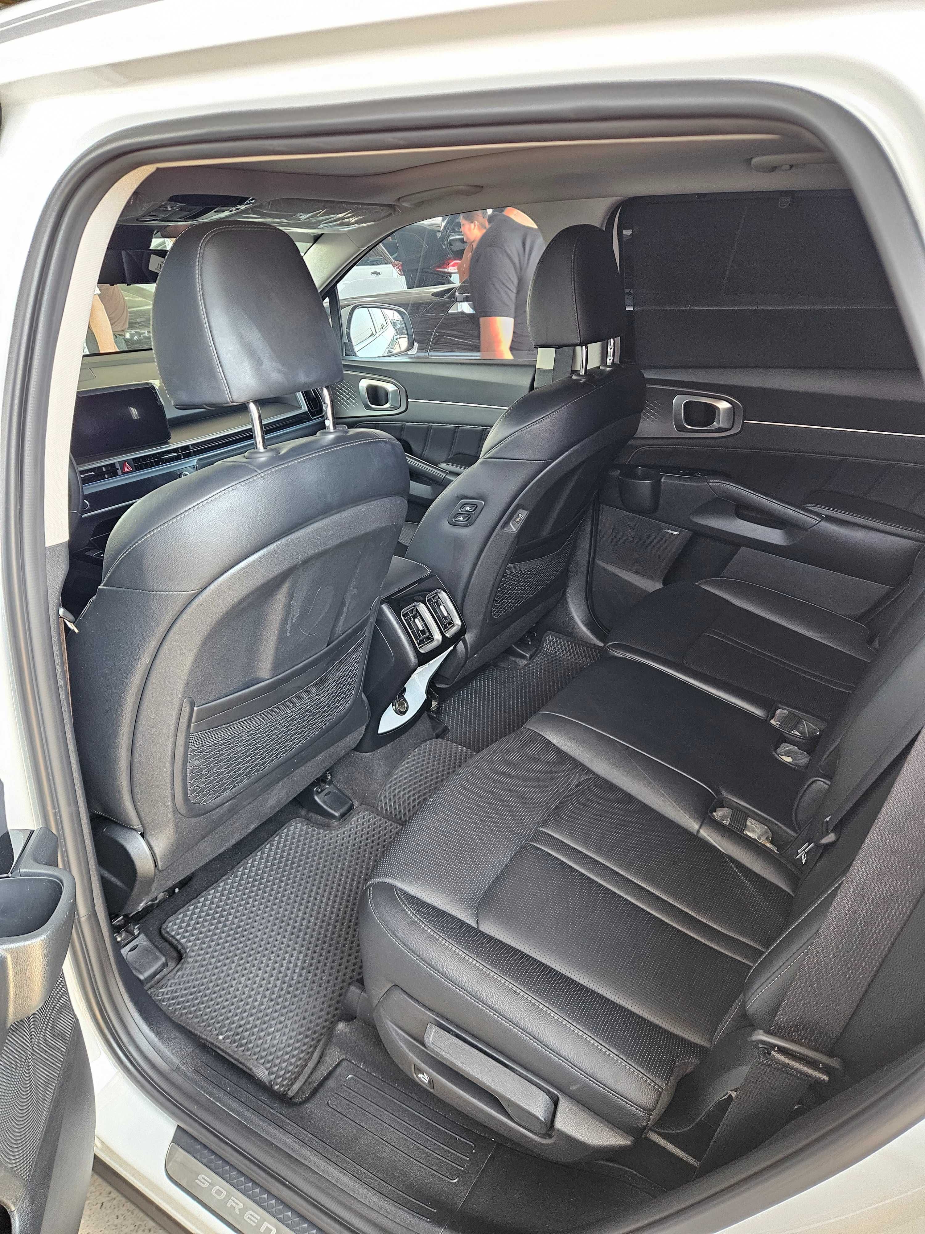 KIA SARENTO 2.5 FULL tozza 31000 yurgan     43800 $
